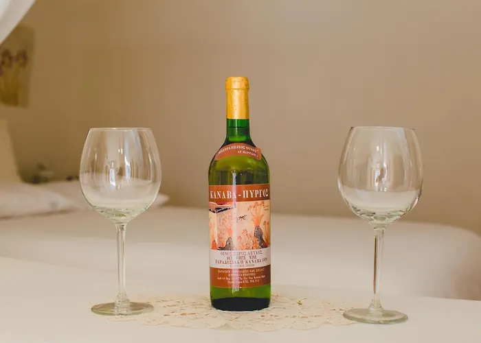 Flora\'S House & Cave Winery